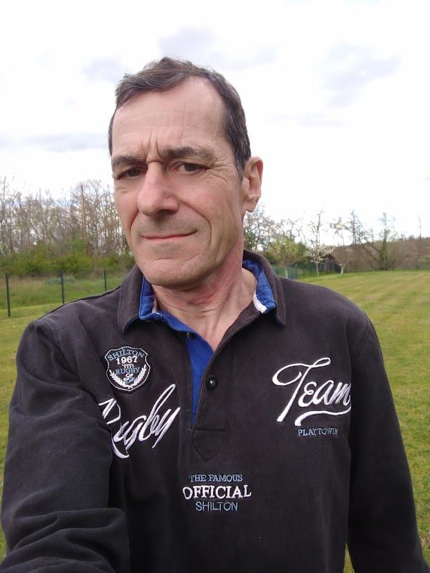 Profil von Feras